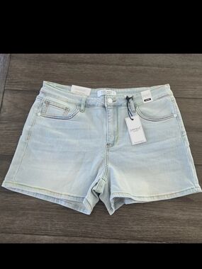Judy Blue Denim Jean Shorts Rainbow Thread Mid Rise JB150103 Women's Size XL New